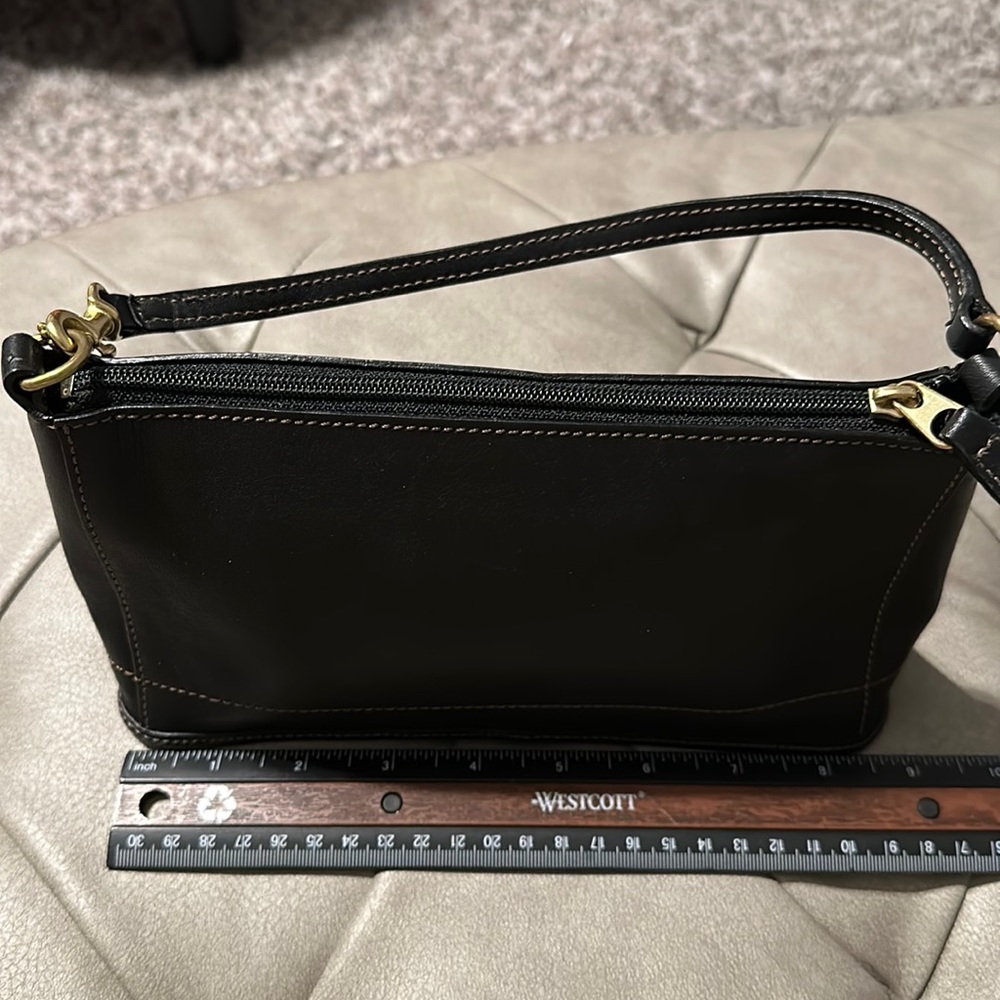 Coach coach purse, elbow